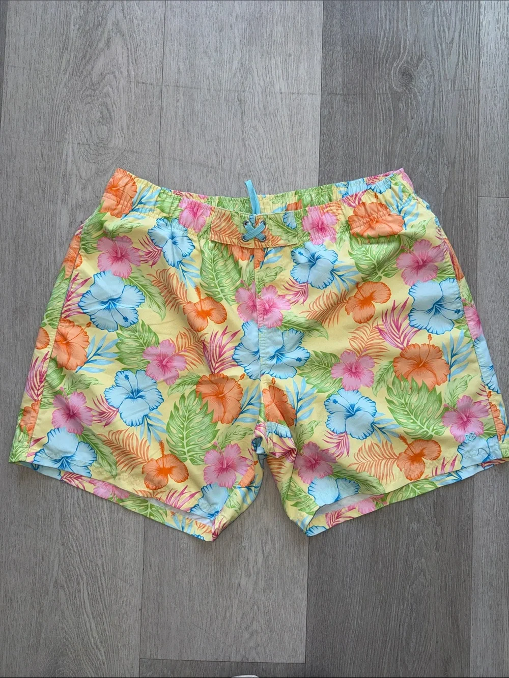 Men's rugged butts Tropical Floral Swim Shorts